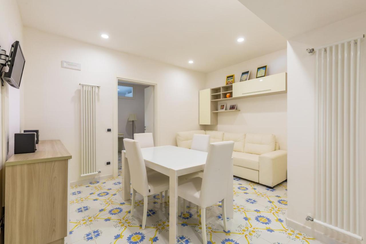 Jude'S Roof At Chiaia Apartment Napoli Ngoại thất bức ảnh